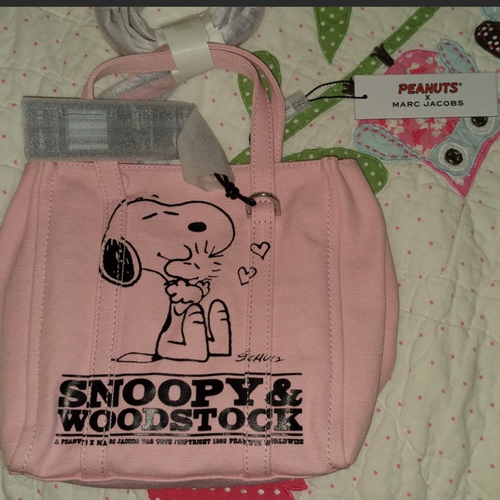 Marc jacobs x peanuts collection